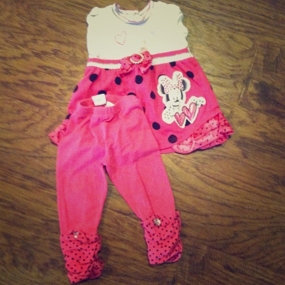 ❌SOLD❌18 mos Minnie Mouse tights and top