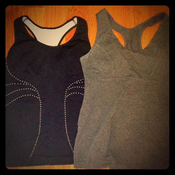 Bundle of 2 Padded Sports Bra Tank Tops