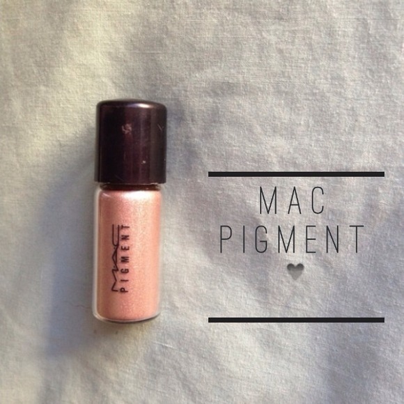 Sunny Daze Mac Pigment