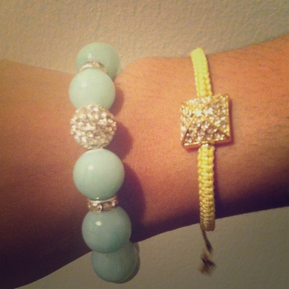 jade beaded bracelet