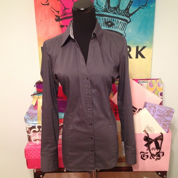 ❌Sold❌Express Charcoal Buttton Up NWOT (Size L)