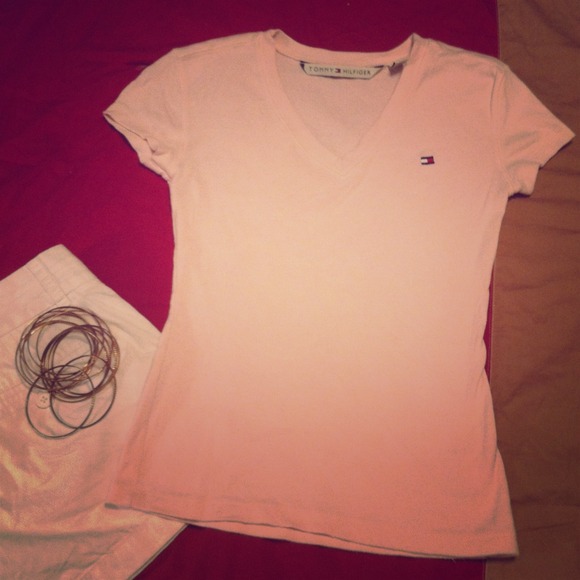 V neck tee