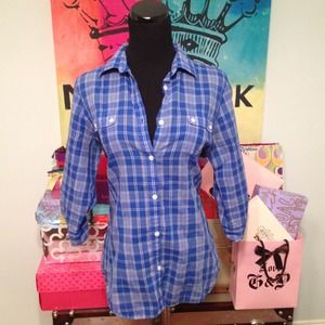 ❌Sold❌American Eagle Plaid Button Up (Size L)