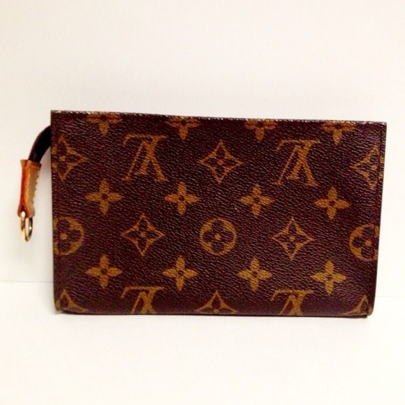 💥Authentic Louis Vuitton Cosmetic Pouch💥 - Picture 2 of 4