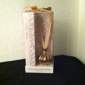 AMBER ALLURE FRAGRANCE OIL DIFFUSER.