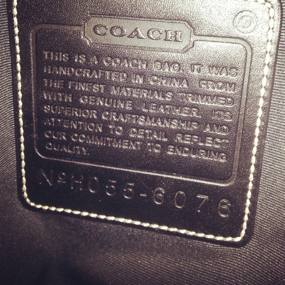 **REDUCED** COACH Signature Jacquard/Leather Bag - Picture 3 of 3