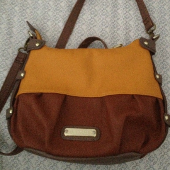 Steve Madden cross body bag