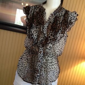 💘💋Reducd💋Adorable brown & black top