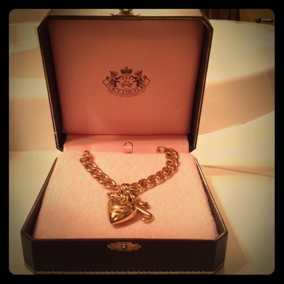 Juicy chunky gold chain necklace