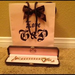 Juicy charm link bracelet