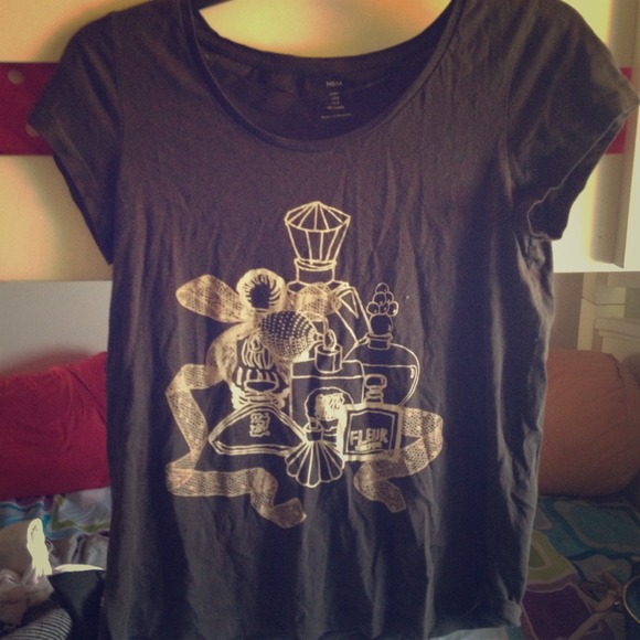 H&m perfume Tee
