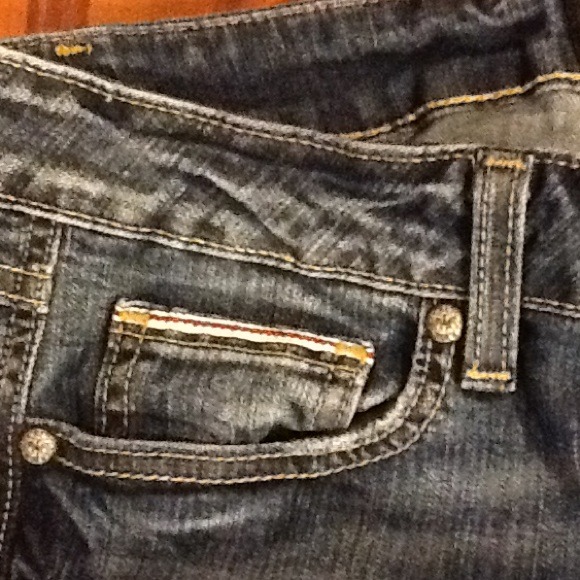 Distressed REROCK Jeans - Picture 4 of 4