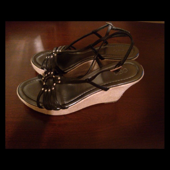 Black and silver sandal with stud design