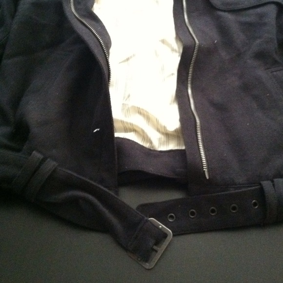 Jacket - Picture 3 of 3