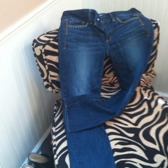 American Eagle capri's - SOLD