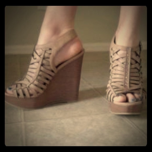 ✂Reduced✂Mix No.6 weavy wedge camel color sz10