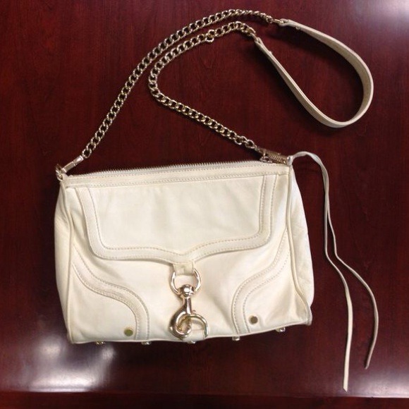 Rebecca Minkoff Handbags - 🎉HOST PICK🎉Rebecca Minkoff MAC Bombe (Full Size)