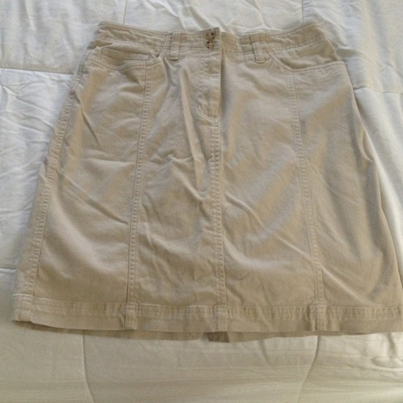 Knee length skirt