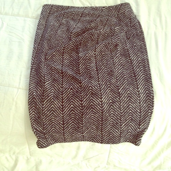 Below the knee pencil skirt