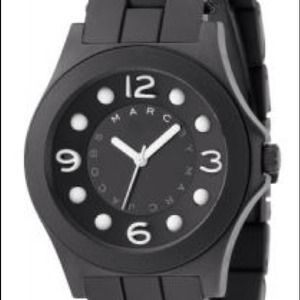 SOLD!!! @kneesham Marc Jacobs Silicone Black Watch