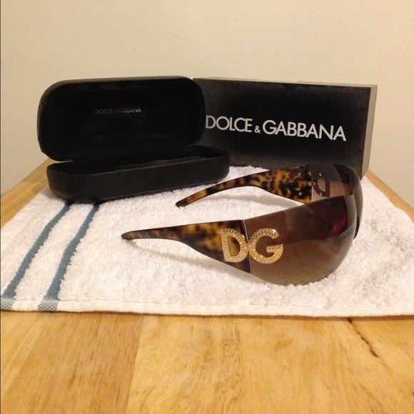 D&G sunglasses 💥reduced💥