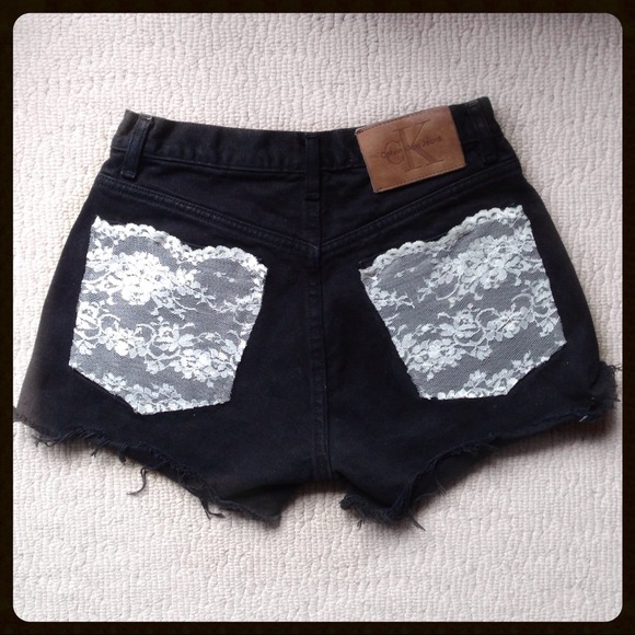 🚫Reserved!🚫High Waisted Black Lace Shorts