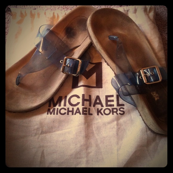 🚫🚫🚫🚫Traded✔✔@monirenee🚫Michael Kors Sandals