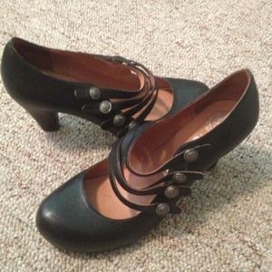 Jeffrey Campbell's Alberta black pumps size 11