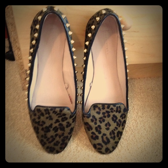 FINAL REDUCTION✨Zara leopard slipper with studs