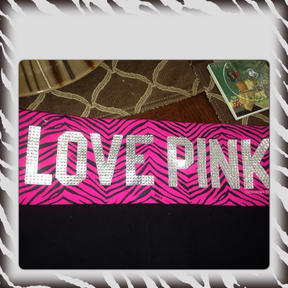 Victoria's Secret yoga shorts. Never worn sz L