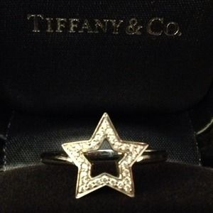 Tiffany & Co. Plat/Di. Star Ring