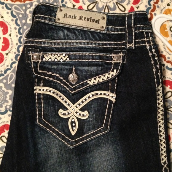 Size 36 Elaina Boot Cut Rock Revival Jeans