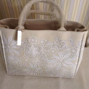 Oscar de la Renta handbag/tote
