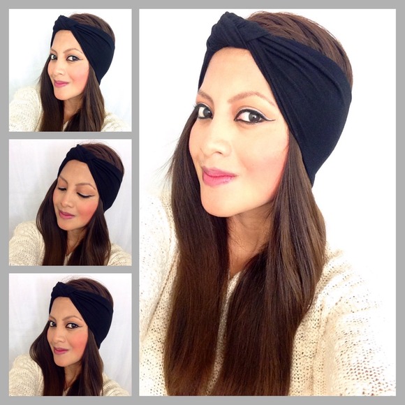 Delightful Designs Accessories - Knotted headband in solid black
