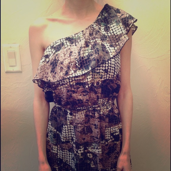 Mini one shoulder summer dress