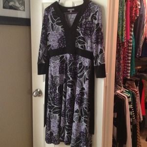 😊SOLD Apt. 9 stretch dress size small