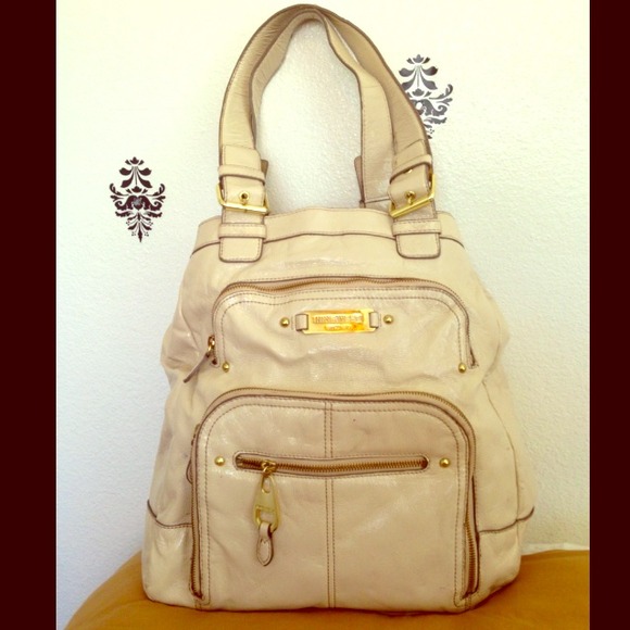 💗RESERVED💗 Nine West nude/cream colored  handbag