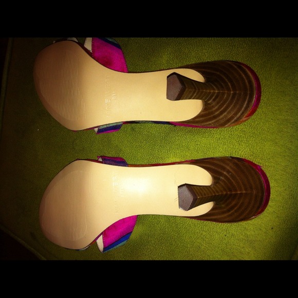 ✨NEW✨ Nine West Sandals - Picture 3 of 4