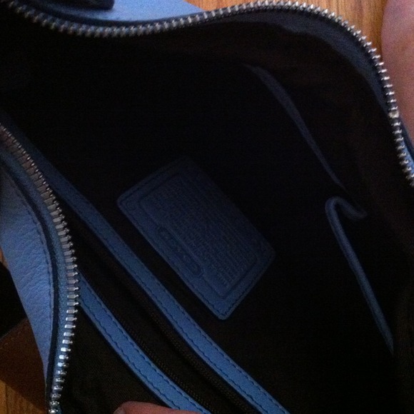 Coach Handbag - Picture 3 of 4