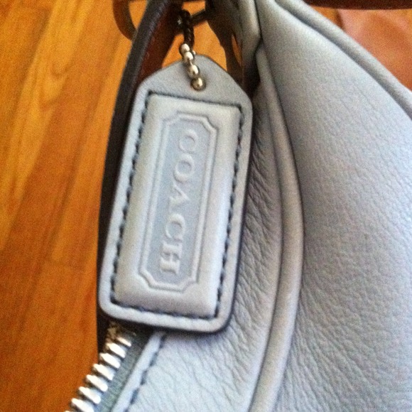 Coach Handbag - Picture 4 of 4