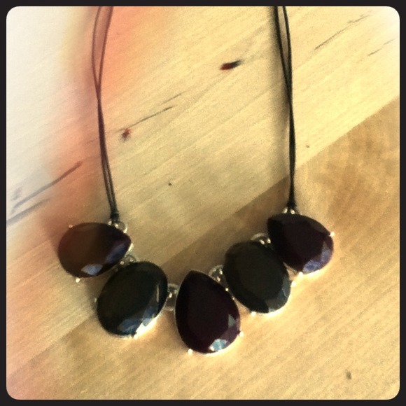Statement necklace