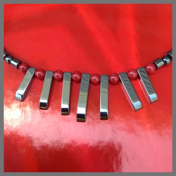 🎉Host Pick!🎉Hematite & Red Fan Necklace - Picture 3 of 4