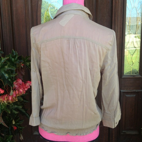 Tan Dressy Top. - Picture 3 of 4