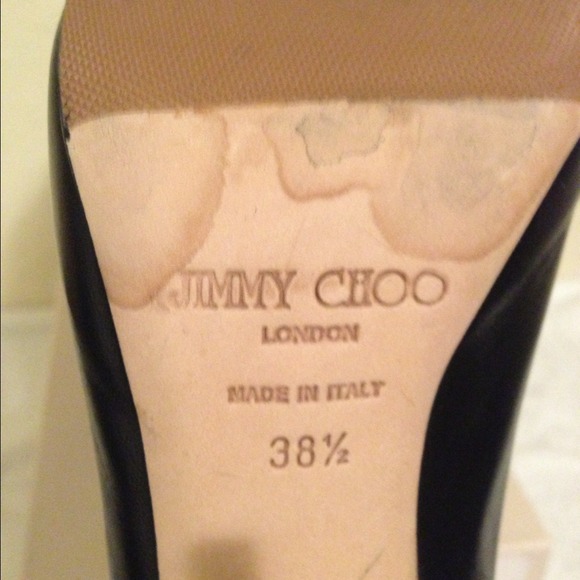 💥Host Pick X2!!💥💯% authentic comet pumps - Picture 3 of 4