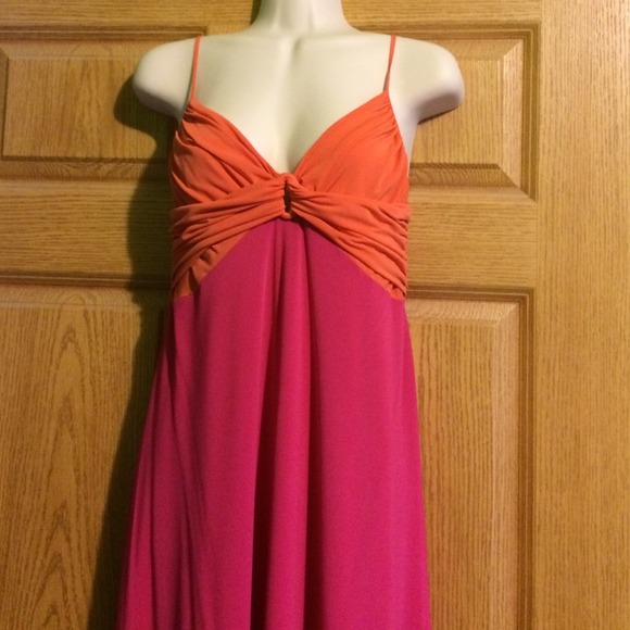 🎉🎉HP 5-10-14🎉🎉 BCBG dress size Large worn once