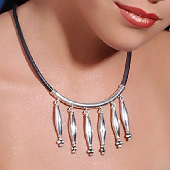 Pure Peruvian .950 Silver Necklace & Earrings set
