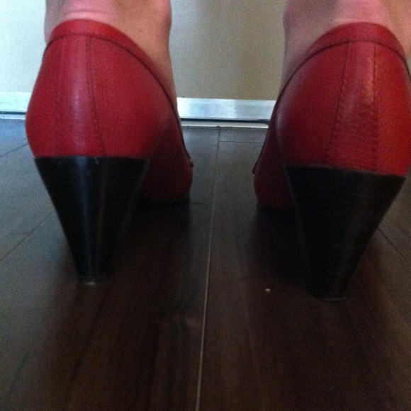Miu Miu red heeled loafers - Picture 3 of 3
