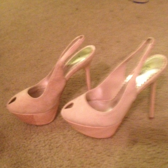 Bebe heels price reduced😘 - Picture 2 of 3