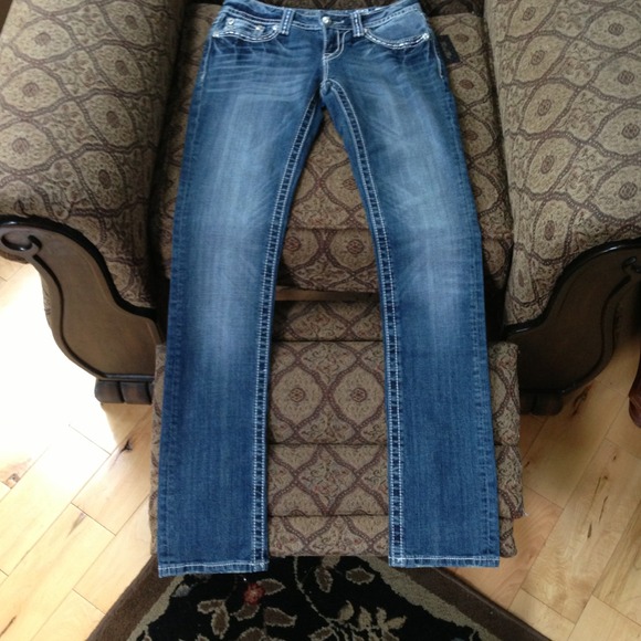 SOLD!!!!!!! - Picture 3 of 4