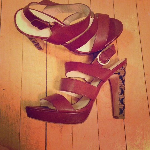 SOLD! Authentic Coach City Sandal
